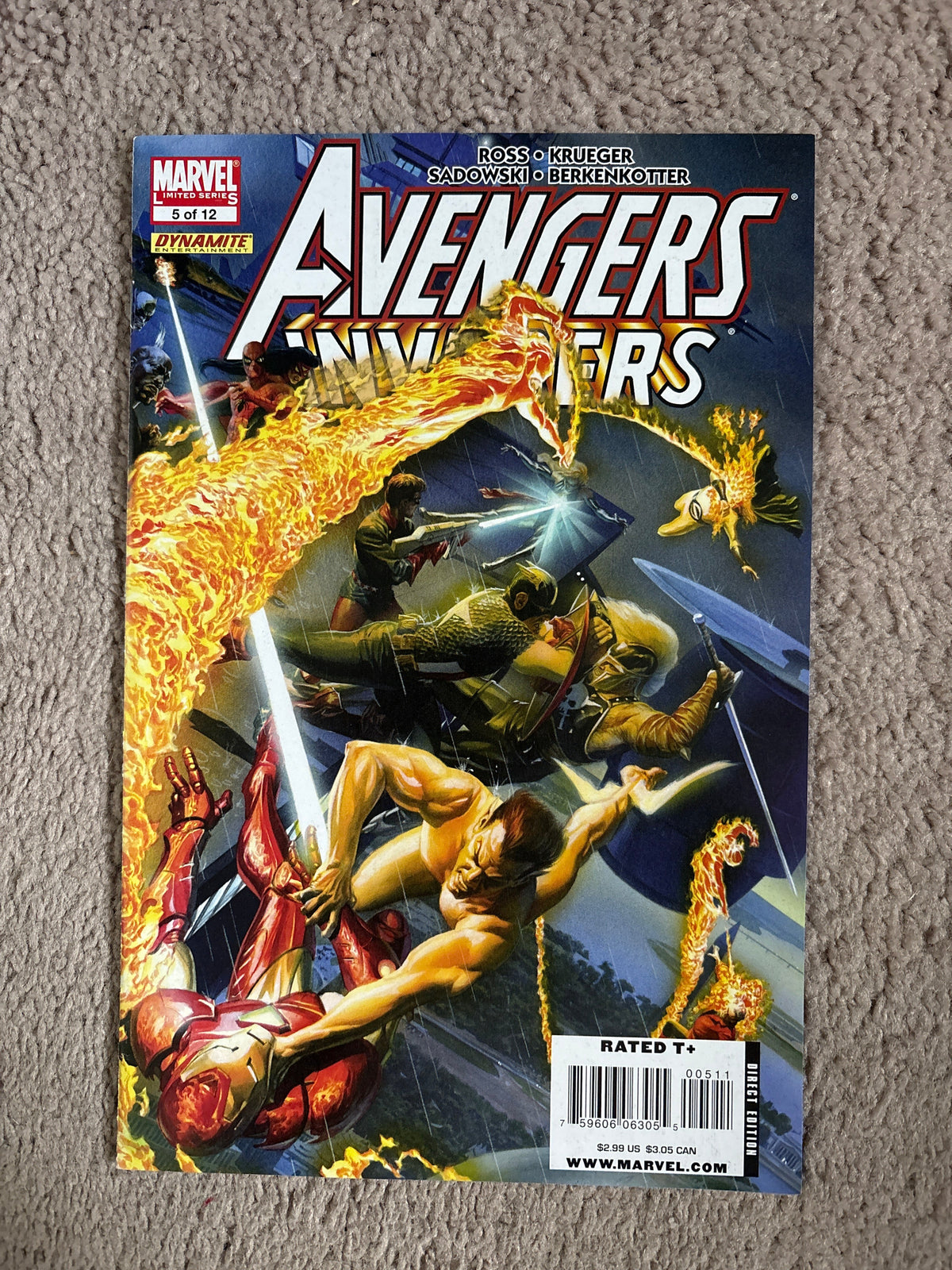 Avengers/Invaders #5 (of 12, 2008 Marvel Comics) Alex Ross, VF/NM